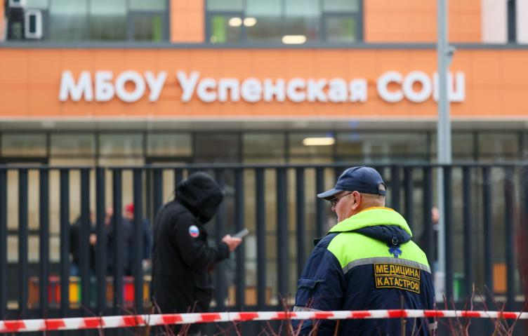 В СПЧ призвали удалить фото и видео с места убийства ребенка в школе в Одинцово