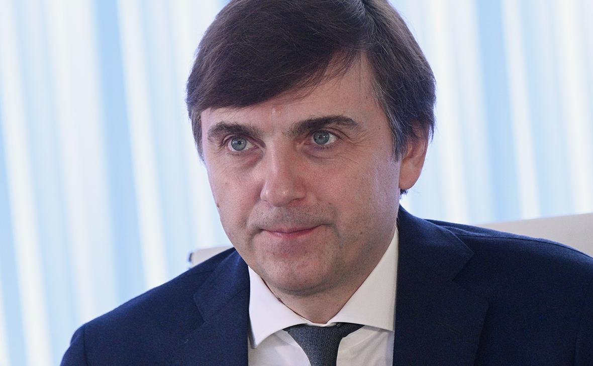 Кравцов: Школьник должен тратить на домашнее задание не более 3,5 часа