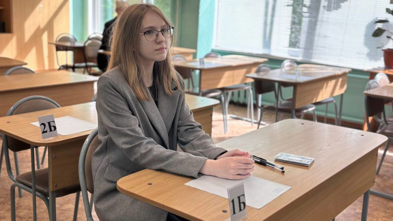 Минпросвещения: с 2027 года девятиклассники будут сдавать устный экзамен по истории для допуска к ОГЭ