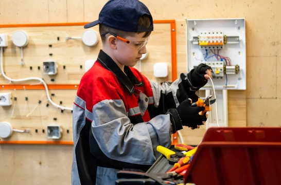 В столице стартовал прием заявок на участие в чемпионате профмастерства «Мастерята»